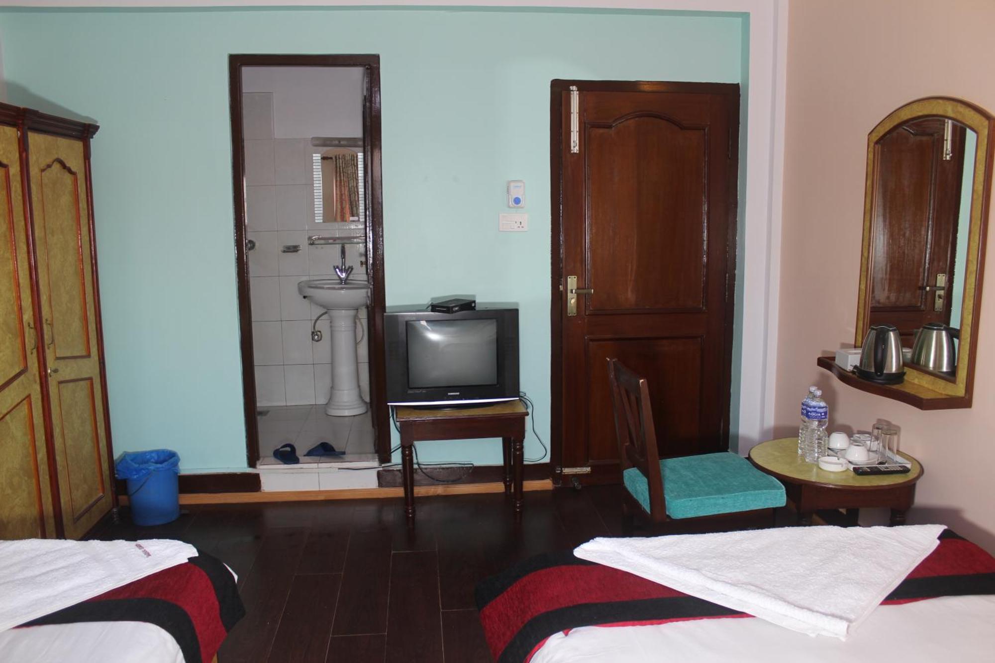 Hotel Happy Home Or Mudkhu Durbar Катманду Экстерьер фото